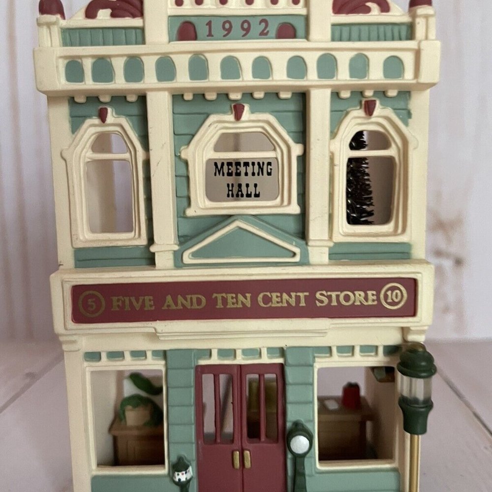 1992 Hallmark Five and Ten Cent Store Nostalgic Houses Shops Series # 9 Ornament